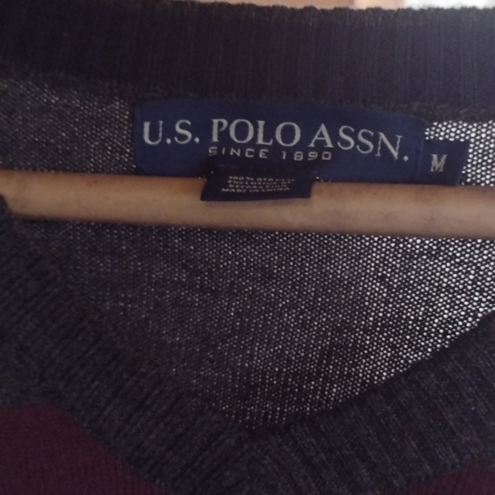 Polo sweater